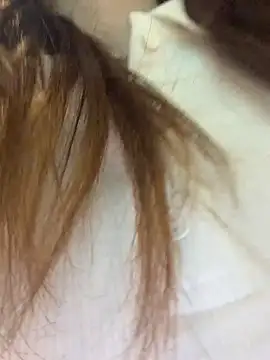 AnitaFly live