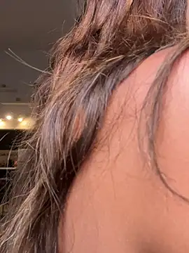 Rosieredxox live