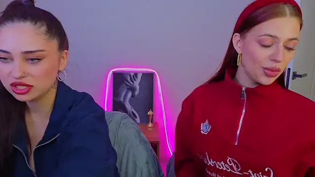 Sofia_Plump live