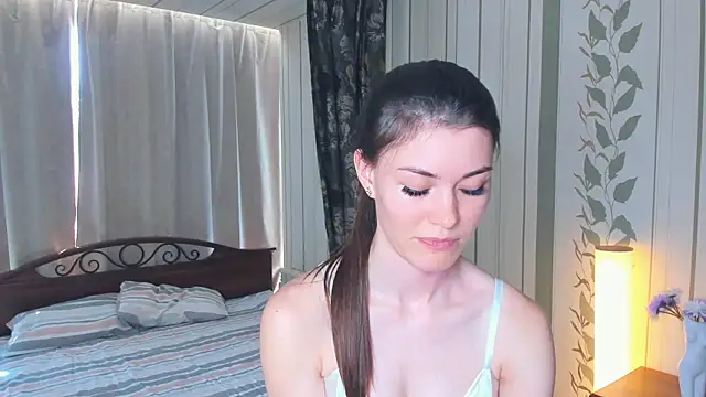 JulissaLipoma live
