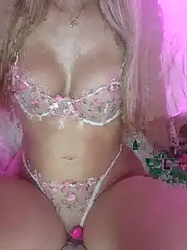 ladamoon live