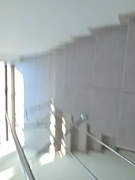 Risky_woman live