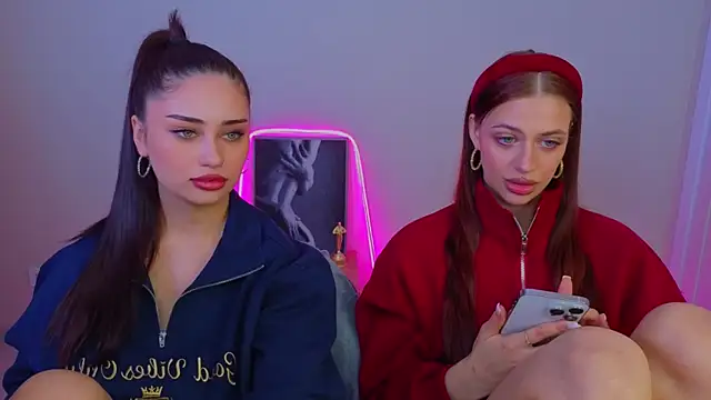 Sofia_Plump live