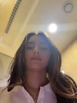 AnitaFly live