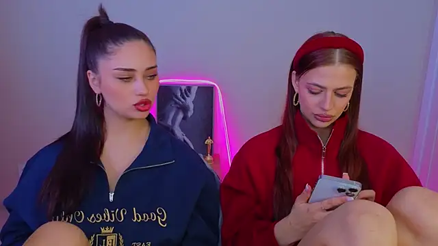 Sofia_Plump live
