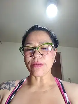 JohannaLuxe live