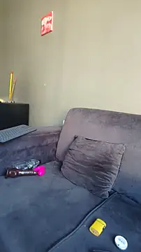 FreakySag_8888 live