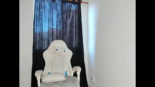 meganthompsonn22 live