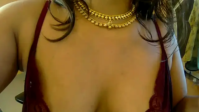 callmeshreya live