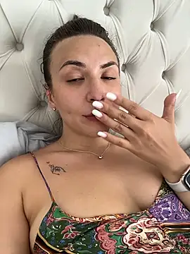 Bunny_Lush live