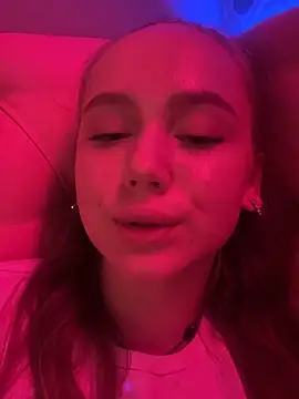 Emi_Sterling live