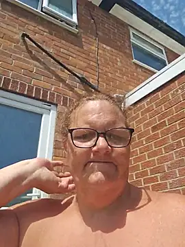 MissQueenBeex live