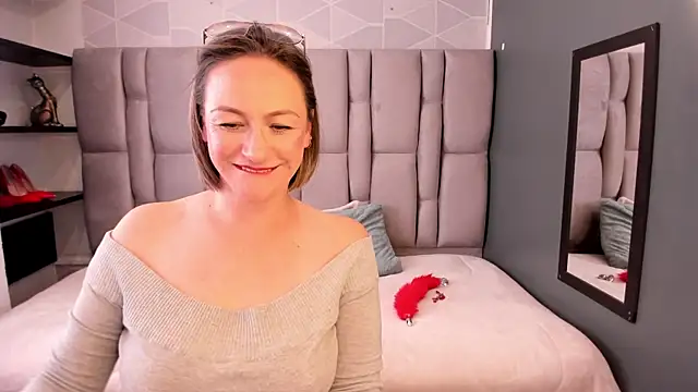 Charlot_milf live