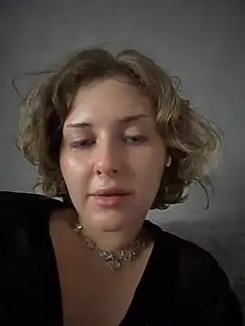 KellyKeler live