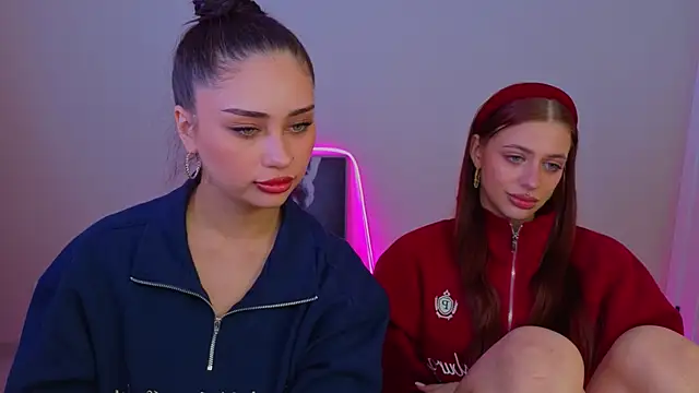 Sofia_Plump live