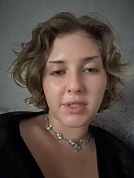 KellyKeler live