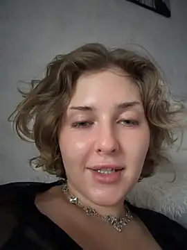 KellyKeler live