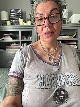 dieseldame1313 live