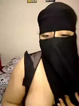 madleen_Mm live