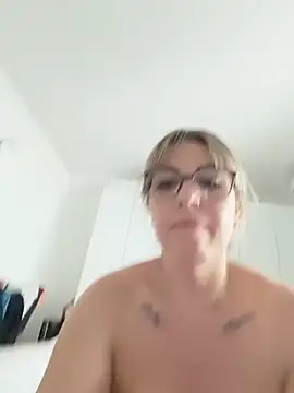 Ginny32 live
