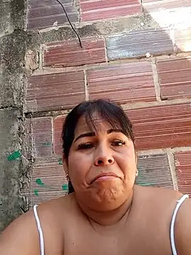 Mother-Big-tits live