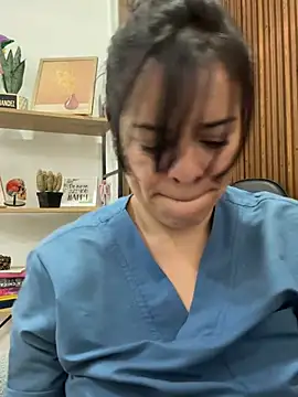 Dr_Nathalia_28 live
