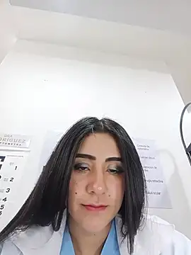 CAROLINE__07 live