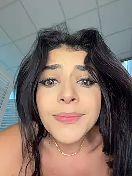 ArieliciousXXX live