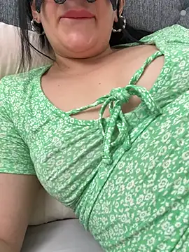 KiaraHaze live