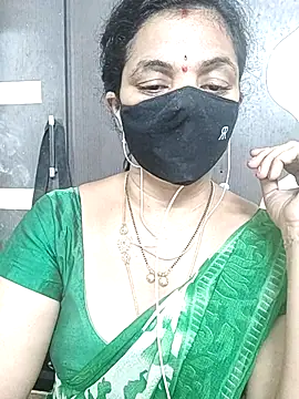 Leela_555 live