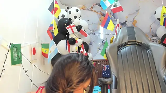 Holly_22 live