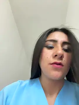 CAROLINE__07 live