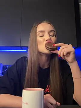 Jasmin_Glow live