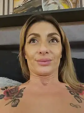 SofiaLace live