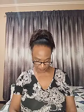 Hotgrannyx live