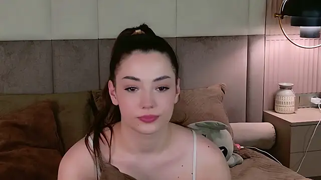 Alice_Deleon live