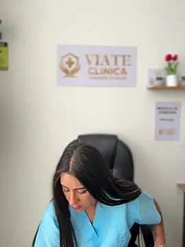 CAROLINE__07 live
