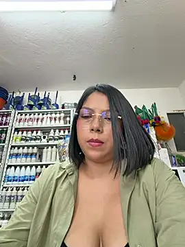 ISABELLA__LUNA live