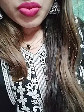 Noor_Darliing live