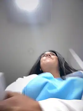 CAROLINE__07 live