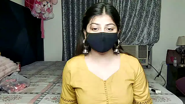 Hot-Shivangi live