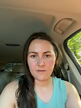 BrunetteNymph live