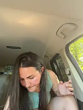 BrunetteNymph live