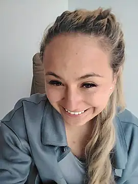 Angeel_white25 live