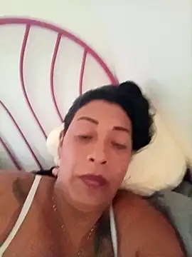 candelahot10 live