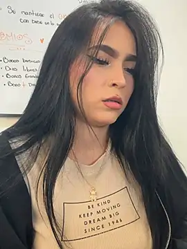 Sara_fernandez- live