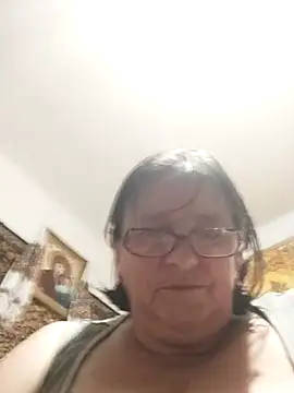 MilaCold5443 live