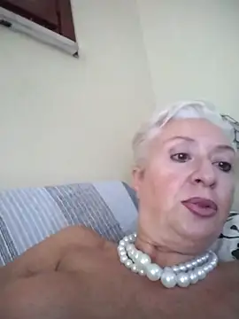 divinaerotica live