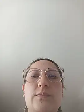Adele_johnsonn1 live