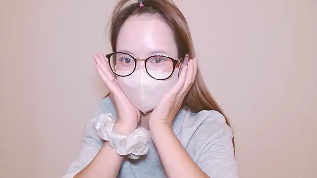 _hina_chan_ live